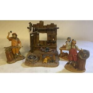 Fontanini Blacksmith Shop Village Collection Nativity w/ Figures (lot of 6)